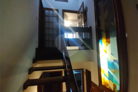 Sobrado à venda com 5 quartos, sendo 3 suítes, em Cidade Monções, São Paulo, SP