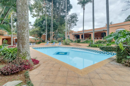 Casa à venda ou para alugar com 4 suítes em Alto da Boa Vista, São Paulo, SP