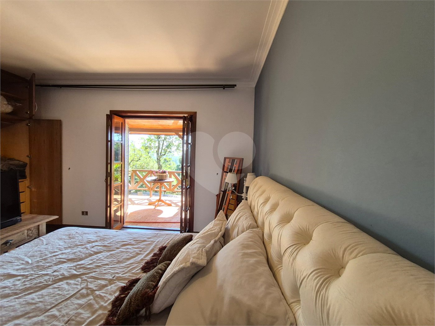 Casa à venda com 3 quartos, sendo 1 suíte, no condomínio Parque Petrópolis 4 Secção, Mairiporã - SP
