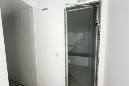 Apartamento à venda com 3 quartos, sendo 1 suíte,  em Tijuca, Rio de Janeiro, RJ