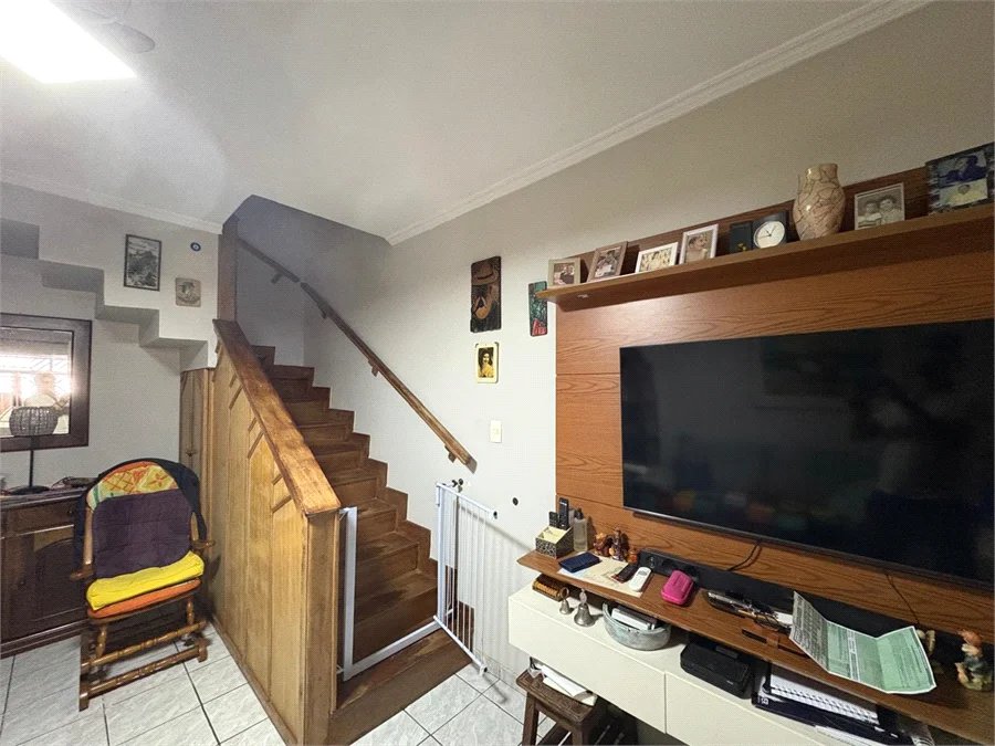 Sobrado à venda com 2 quartos em Ferreira, São Paulo, SP