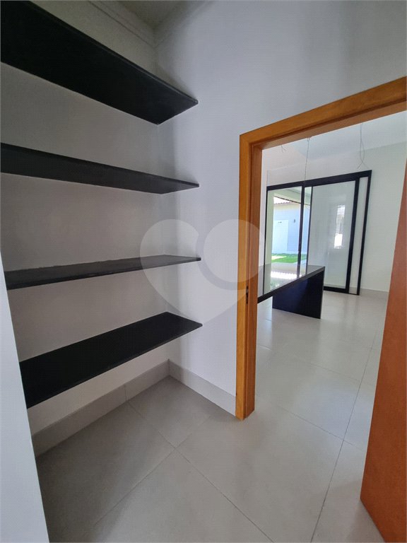 Casa à venda com 3 suítes no condomínio Terras de Santa Teresa, Itupeva - SP