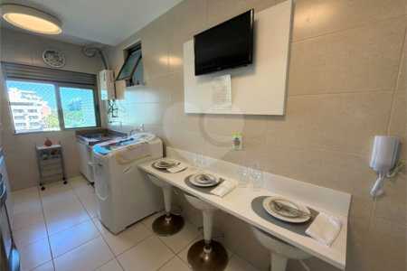 Apartamento à venda com 2 quartos, sendo 1 suíte, em Braga, Cabo Frio, RJ