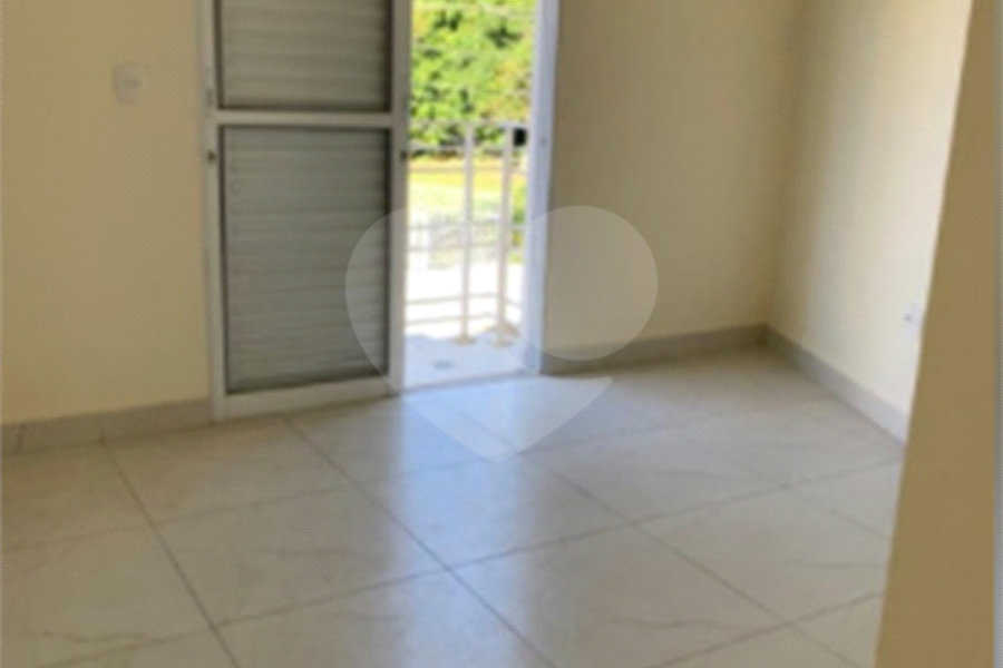 Sobrado à venda com 3 quartos, sendo 1 suíte,  em Horto, São Paulo, SP