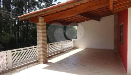 Casa à venda com 4 quartos, sendo 2 suítes,  em Horto, São Paulo, SP