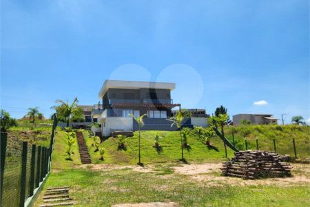 Casa à venda com 3 suítes em Jardim Nova Esperança, Jacareí, SP