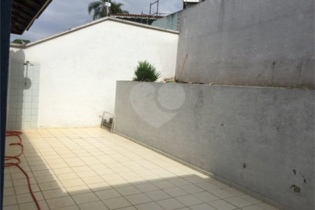 Sobrado à venda com 3 quartos, sendo 1 suíte, em Jardim do Lago, Atibaia, SP