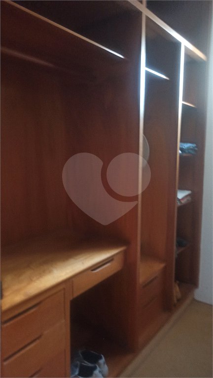 Casa à venda com 4 quartos, sendo 3 suítes, em Jardim Itaperi, Atibaia, SP