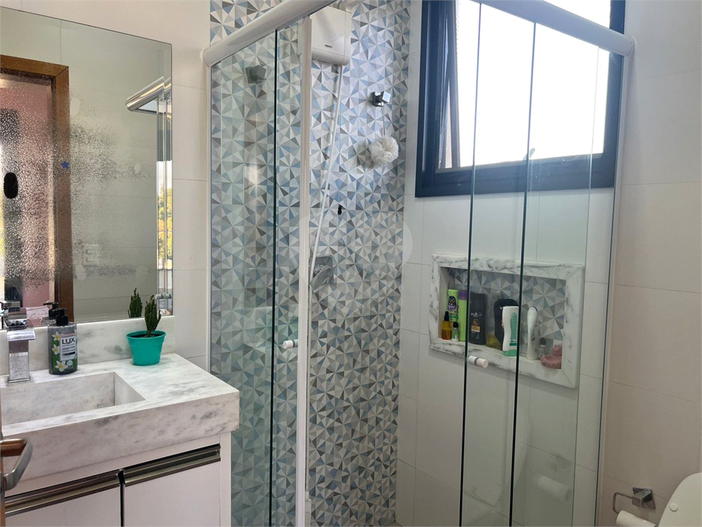 Casa à venda com 4 quartos, sendo 3 suítes, no condomínio Ibiti Reserva, Sorocaba - SP