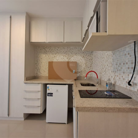 Apartamento à venda ou para alugar com 1 quarto em Vila Pompéia, São Paulo, SP