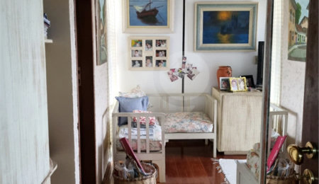 Apartamento à venda com 3 quartos, sendo 2 suítes,  em Cônego, Nova Friburgo, RJ