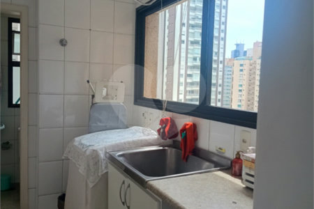 Apartamento à venda com 3 suítes em Vila Suzana, São Paulo, SP