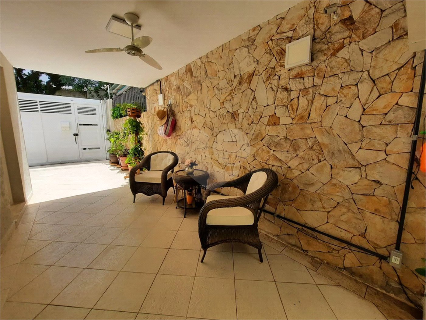 Sobrado à venda com 3 quartos, sendo 1 suíte, em Brooklin, São Paulo, SP