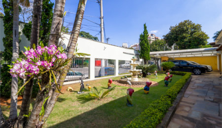 Casa Térrea à venda com 4 suítes em Alto da Lapa, São Paulo, SP