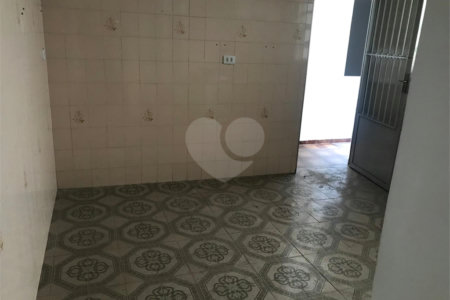 Sobrado à venda com 4 quartos, sendo 2 suítes, em Vila Aurora (zona Norte), São Paulo, SP