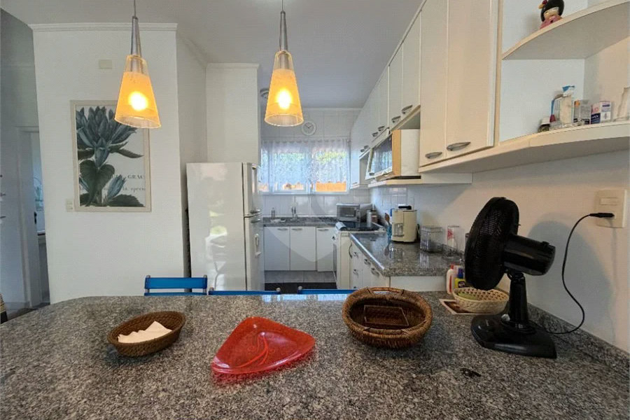 Villagio à venda com 3 quartos, sendo 1 suíte,  em Riviera de São Lourenço, Bertioga, SP