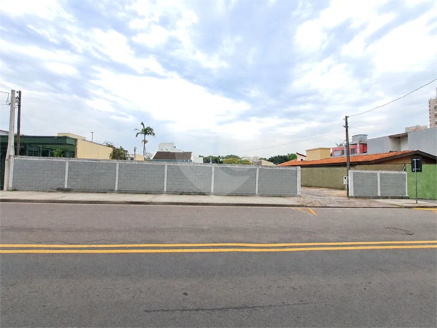 Terreno 801 m² à venda ou locação | Malota (Jardim Samambaia) | Jundiaí