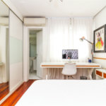 Apartamento de Alto Padrão no Campo Belo para venda com porteira fechada, com 4 dormitórios suítes e 4 vagas com lazer de club.