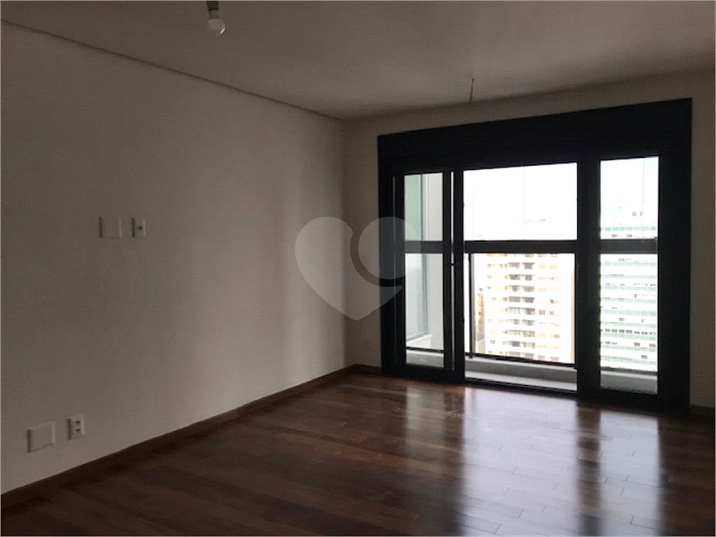 Apartamento com 3 suítes à venda no Jardim América - SP