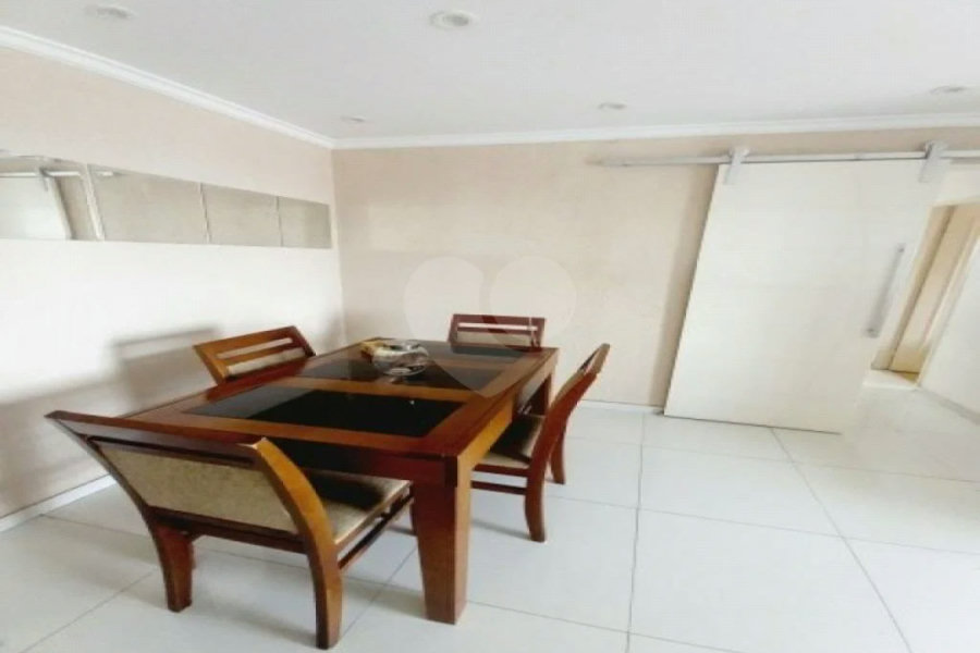 Apartamento à venda com 3 quartos, sendo 1 suíte, em Vila Santa Catarina, São Paulo, SP