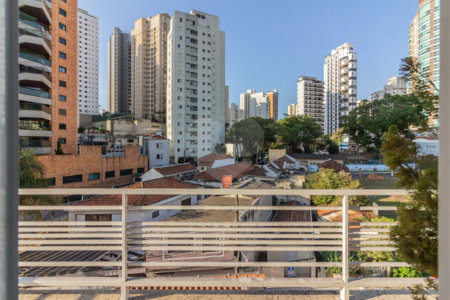 Sobrado à venda com 4 suítes em Santana, São Paulo, SP