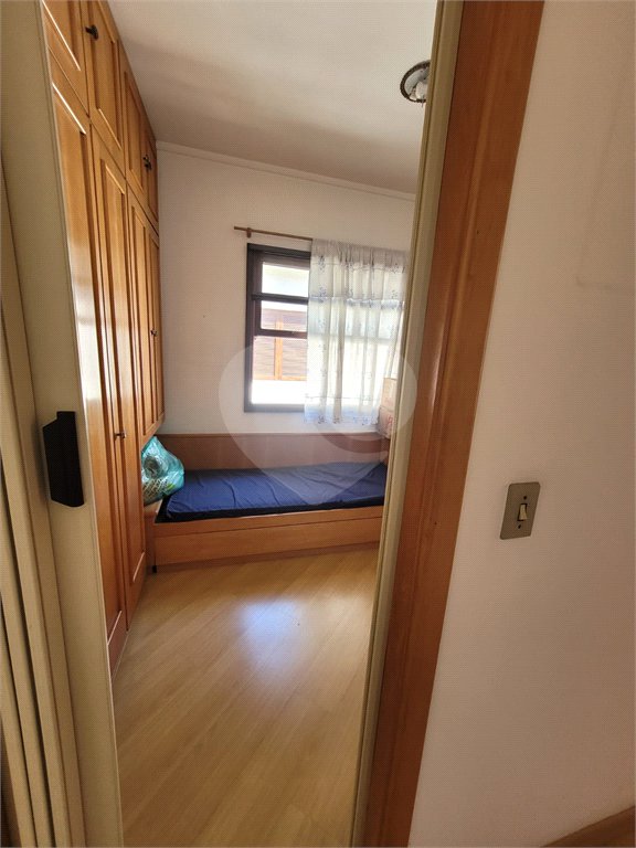 Sobrado à venda com 3 quartos, sendo 1 suíte, em Jardim da Glória, Cotia, SP