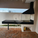Casa à venda com 4 suítes no condomínio Santa Isabel I, Louveira - SP