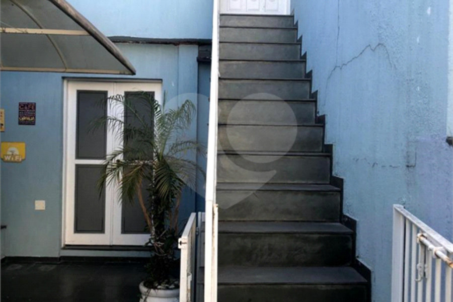 Sobrado à venda com 4 quartos em Freguesia do Ó, São Paulo, SP