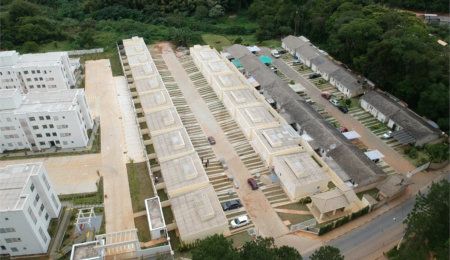 Casa à venda com 3 quartos, sendo 1 suíte, no condomínio Residencial Vila D`ouro, Cotia - SP