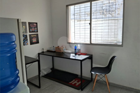 Sobrado à venda com 6 quartos em Campo Belo, São Paulo, SP