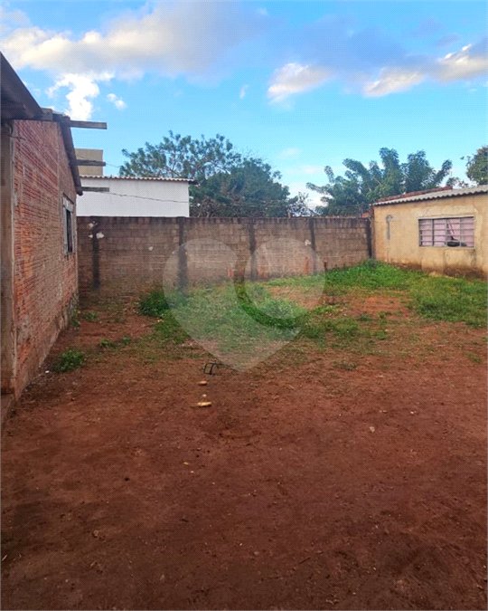 Casa à venda com 2 quartos em Jardim Ivone 1ª Seção, Ponta Porã, MS