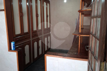Casa à venda com 3 quartos, sendo 1 suíte, em Campo Grande, Rio de Janeiro, RJ