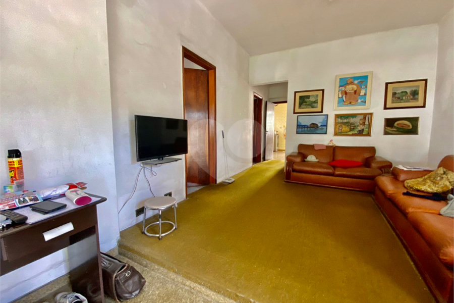 Sobrado à venda com 3 quartos em Aclimação, São Paulo, SP