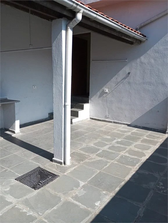 Casa à venda com 3 quartos, sendo 2 suítes, em Jardim Maria Duarte, São Paulo, SP