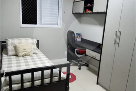 Apartamento à venda com 3 quartos, sendo 1 suíte, em Conceição, Diadema, SP