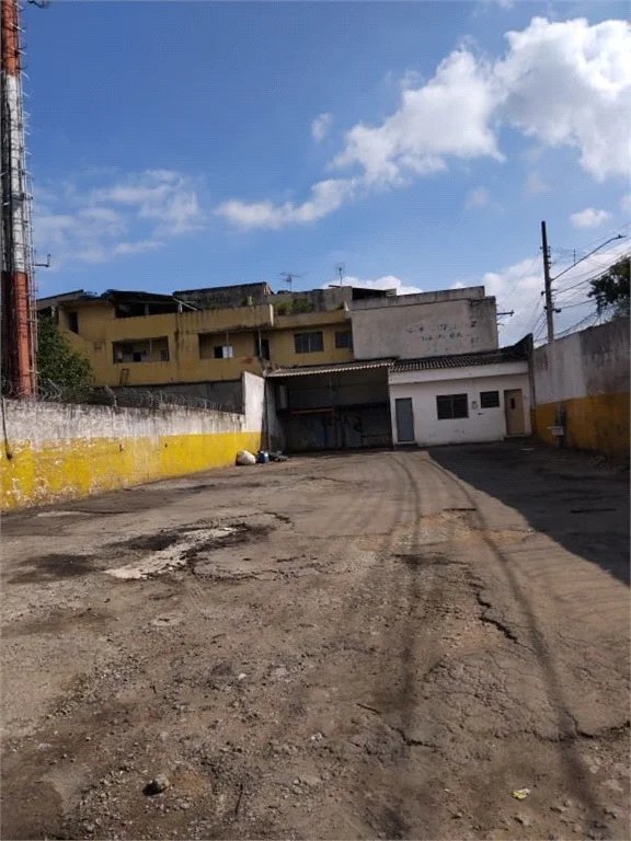 Terreno para alugar em Jardim Ivana, São Paulo, SP