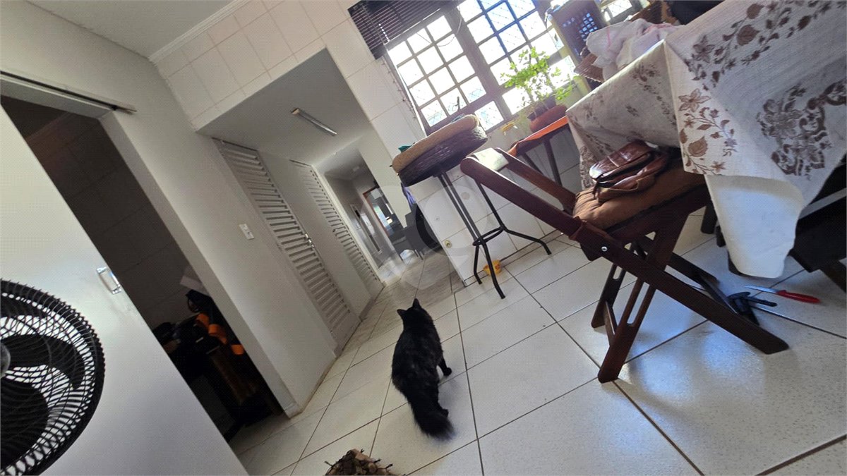 Salão à venda ou para alugar no Centro, Araraquara, SP