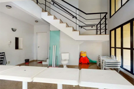 Duplex à venda com 2 quartos, sendo 1 suíte, em Paraíso do Morumbi, São Paulo, SP