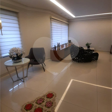 Casa à venda com 3 quartos, sendo 2 suítes,  em Vila Galvão, Guarulhos, SP