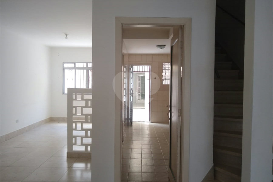 Sobrado à venda com 3 quartos em Chácara Santo Antônio, São Paulo, SP