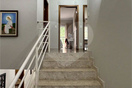 Casa à venda com 3 suítes no condomínio Residencial Delle Stelle, Louveira - SP