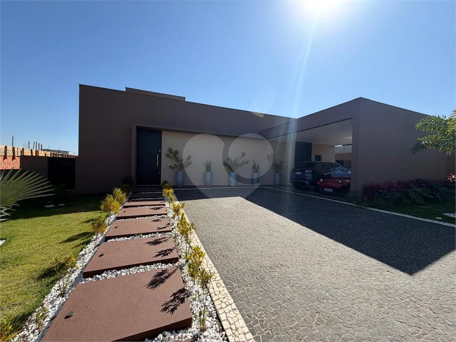 Casa à venda com 4 quartos, sendo 2 suítes,  no condomínio Park Campestre II, Piracicaba - SP