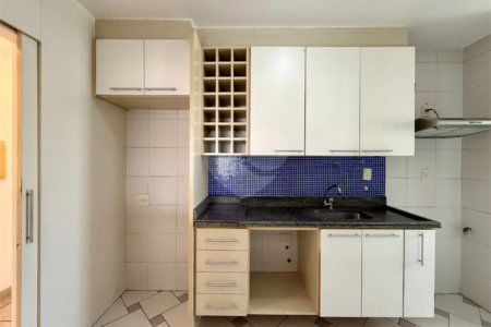 Apartamento à venda com 2 quartos, sendo 1 suíte, em Jardim Marajoara, São Paulo, SP