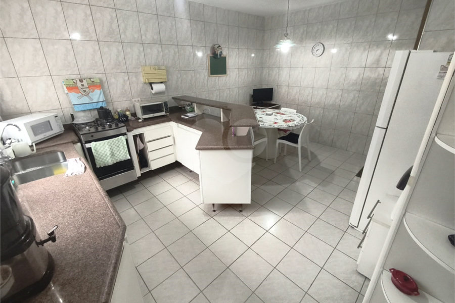 Sobrado à venda com 2 quartos em Santana, São Paulo, SP
