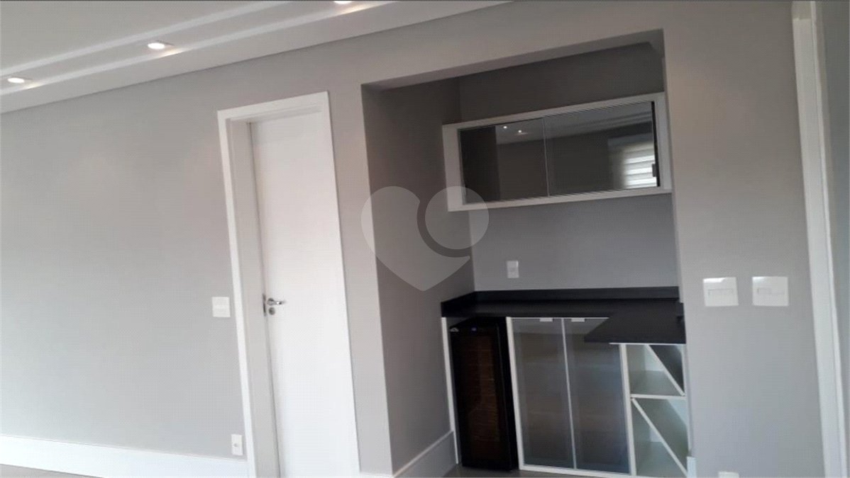 Apartamento à venda com 3 quartos, sendo 1 suíte, no Centro, São Bernardo do Campo, SP