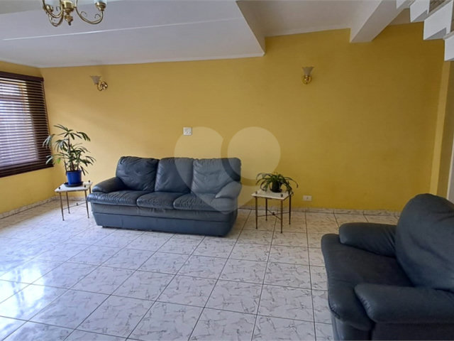 Sobrado à venda com 3 quartos, sendo 1 suíte,  em Água Fria, São Paulo, SP