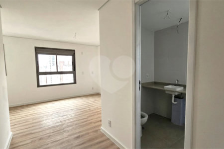 Apartamento à venda com 3 quartos, sendo 2 suítes,  em Vila Mascote, São Paulo, SP