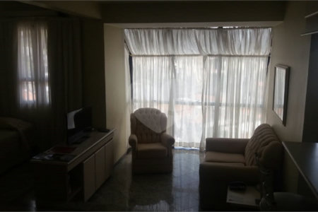 Flat à venda com 1 suíte em Santana, São Paulo, SP