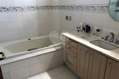 Apartamento à venda com 4 suítes em Vila Henrique, Salto, SP