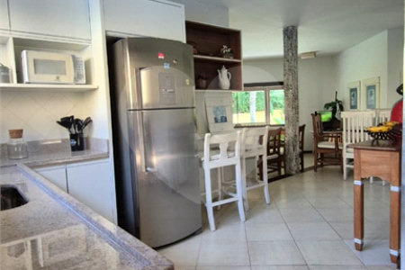 Casa à venda com 5 quartos, sendo 4 suítes,  em Geribá, Armação dos Búzios, RJ